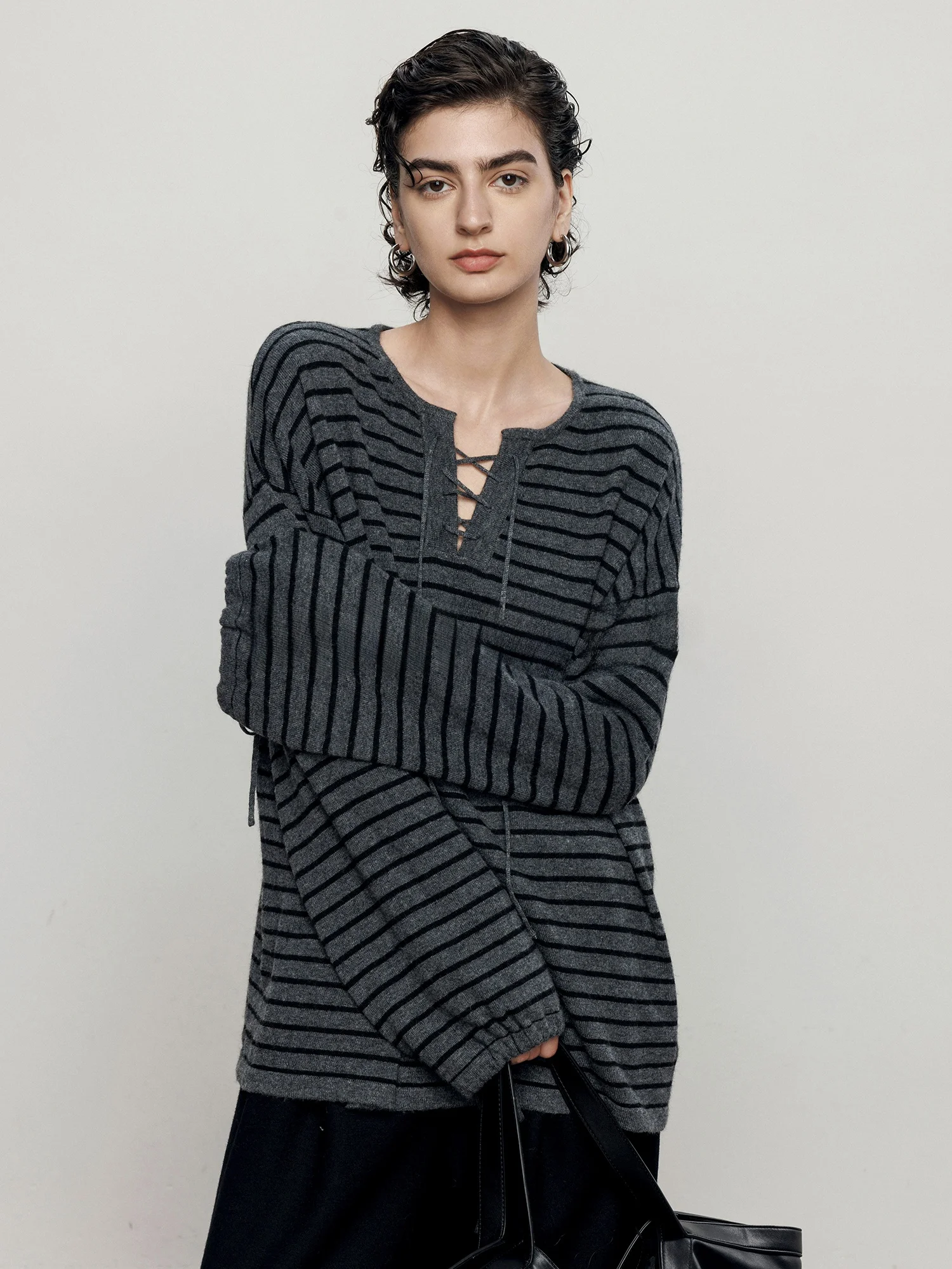 

Maiher Long Sve Striped Knitwear Women Casual Loose Wool Blend Autumn Winter Top Comfortable Leisure Faion for Ladies