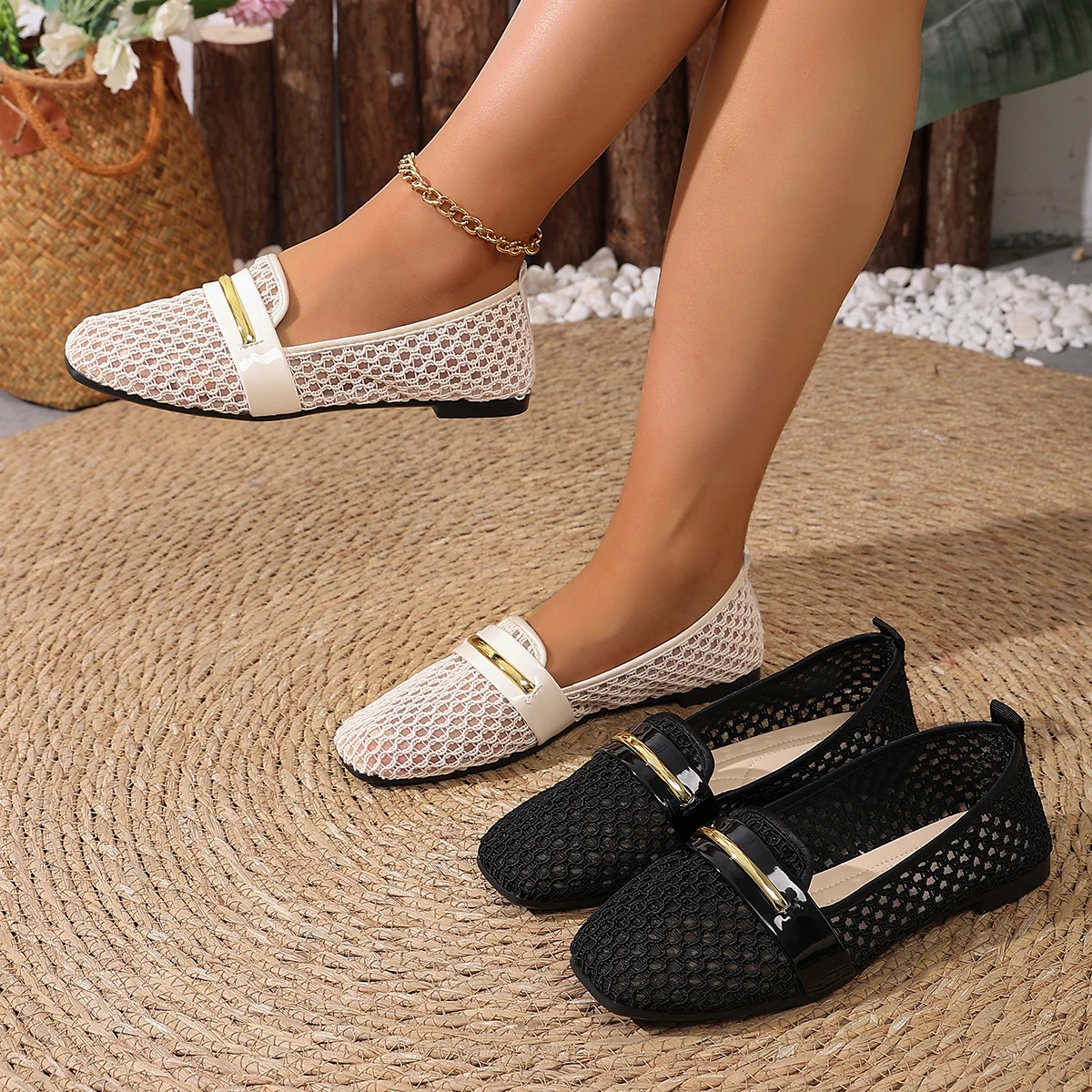 Women Flats Hollow-out Flat Shoes Autumn Square Toe Shallow Mouth Sneakers Women Soft Sole Non-slip Wear-resistant Single Shoes