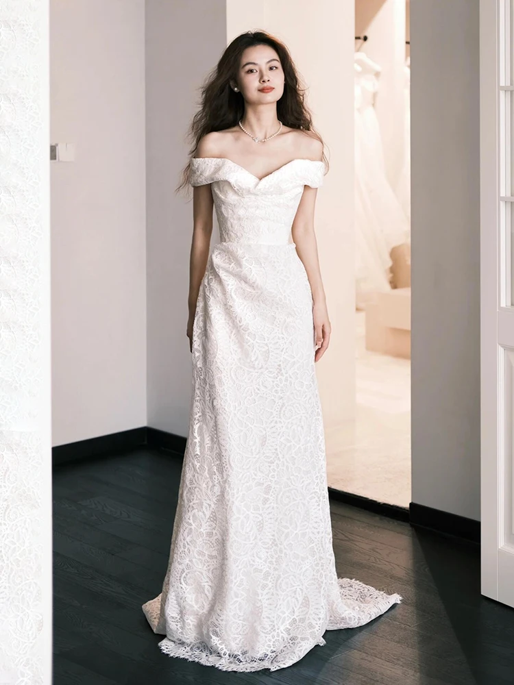 

Кружевное свадебное платье на одно плечо с длинным шлейфом для невесты, для выездной церемонии, для помолвки, вечернее платье