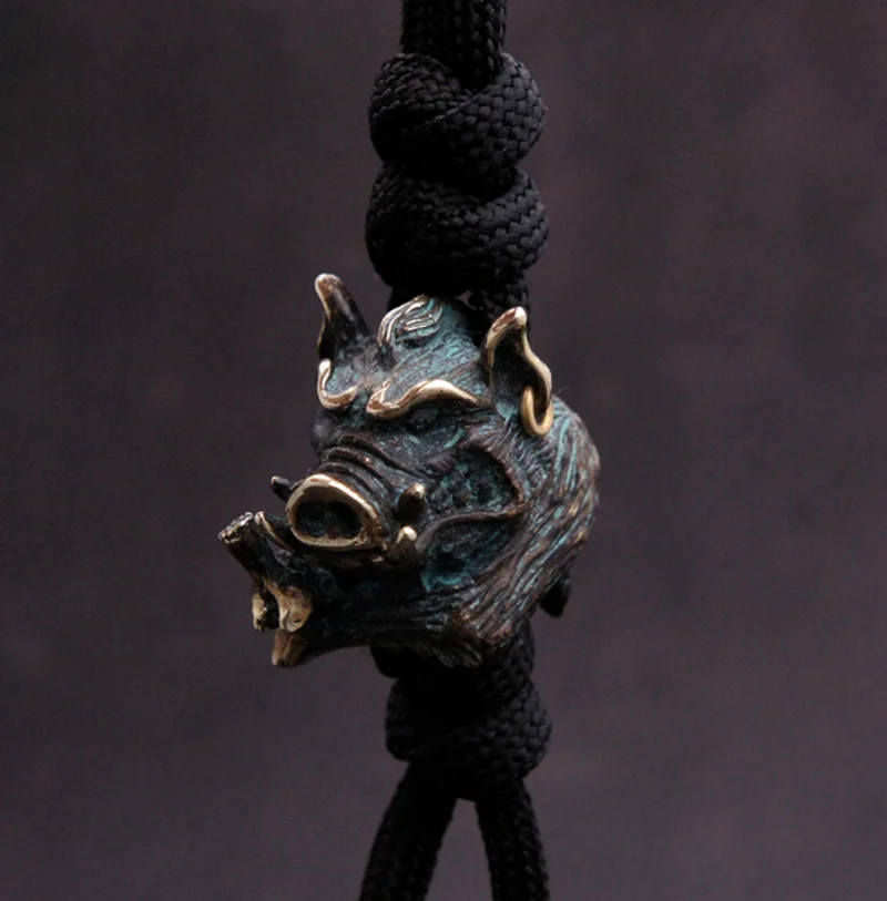 

Hand-Made Boar EDC Beads Umbrella Rope Pendant Key Chain Accessories Copper Paracord Beads Zipper Accessories