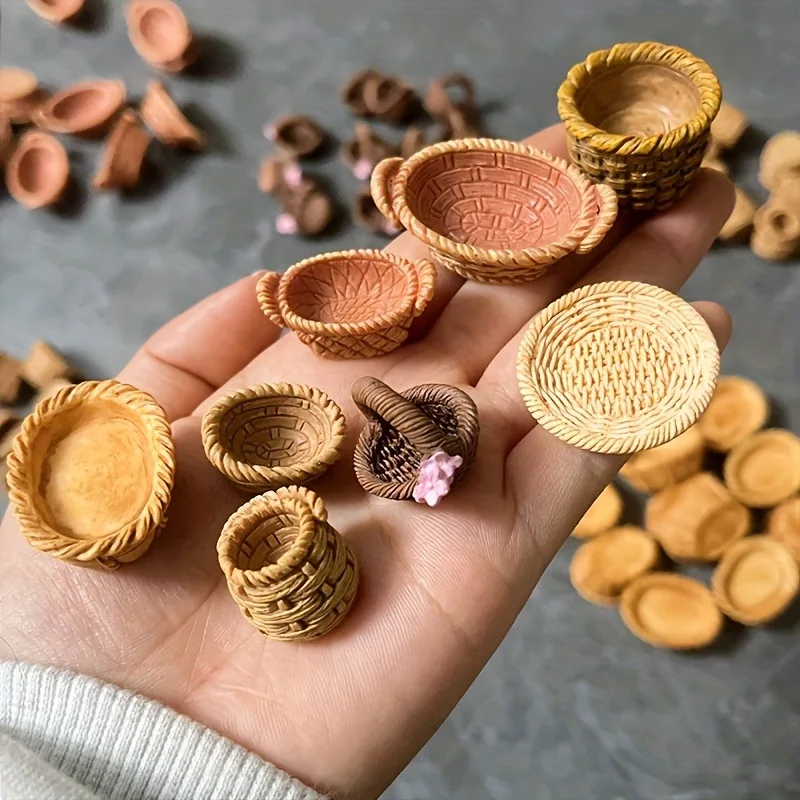 8pcs Mini Resin Simulation Rattan Storage Baskets, Made of Resin with a Faux Bamboo Weave for DIY Art Craft Making Accessories