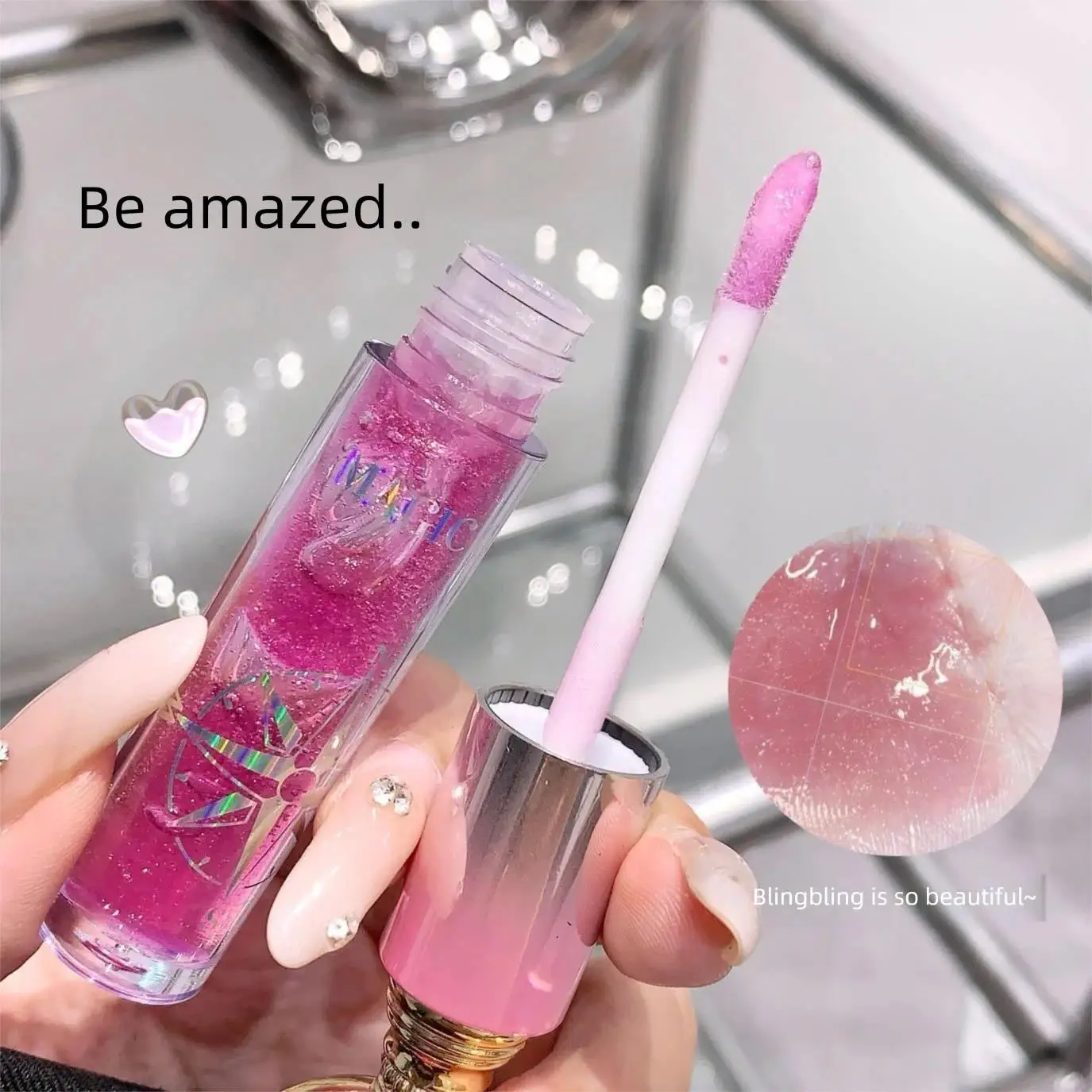 ウルトラグロッシーリップグレイズ ミラーシャイン ハイドレーティング ロングウェア ノンスティッキー モイスチャライジング リップグロス ファイングリッター入り