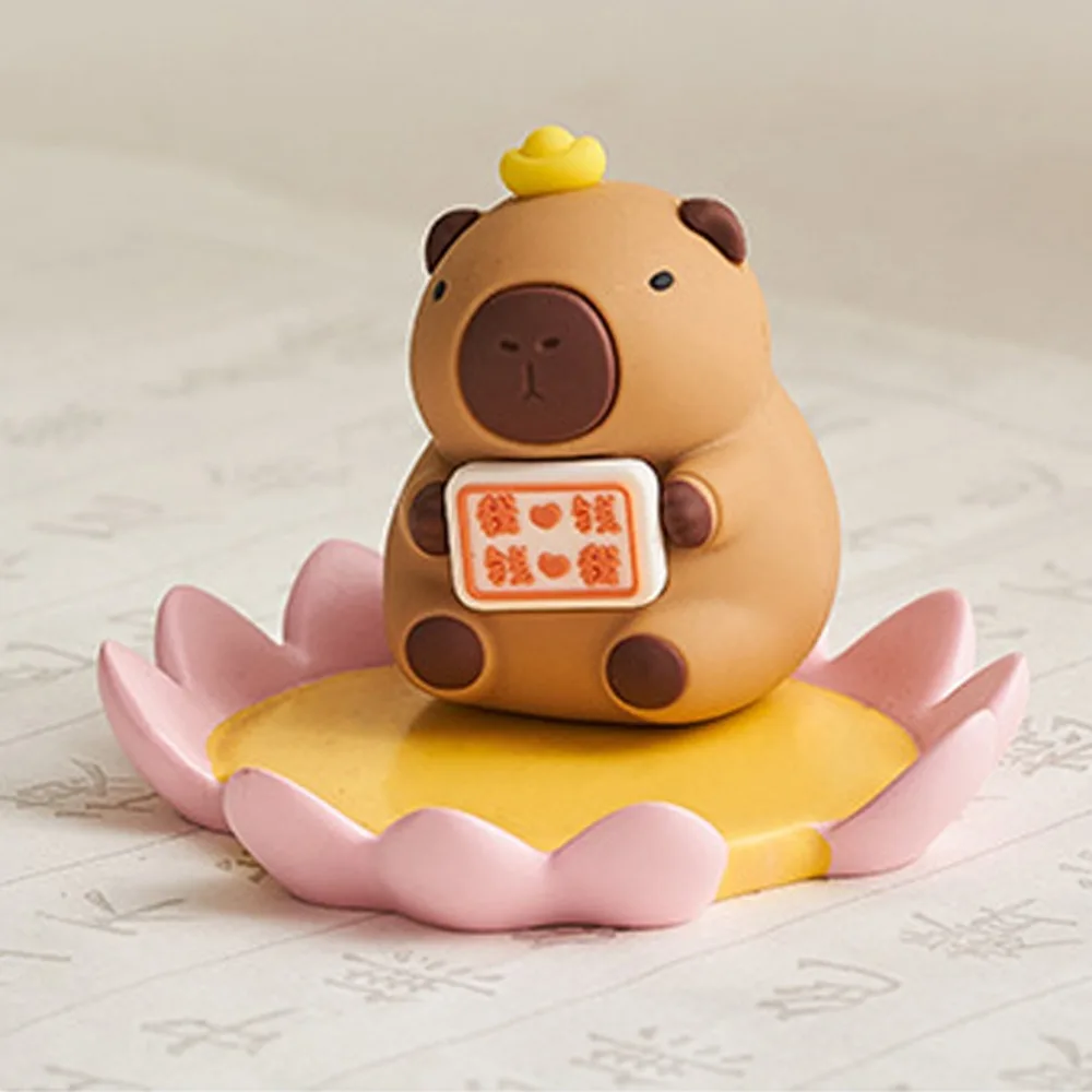 Phone Holder Resin Capybara Ornament Lotus Flower Desk Decor Capybara Model Toy Cartoon Creative Animal Figurines