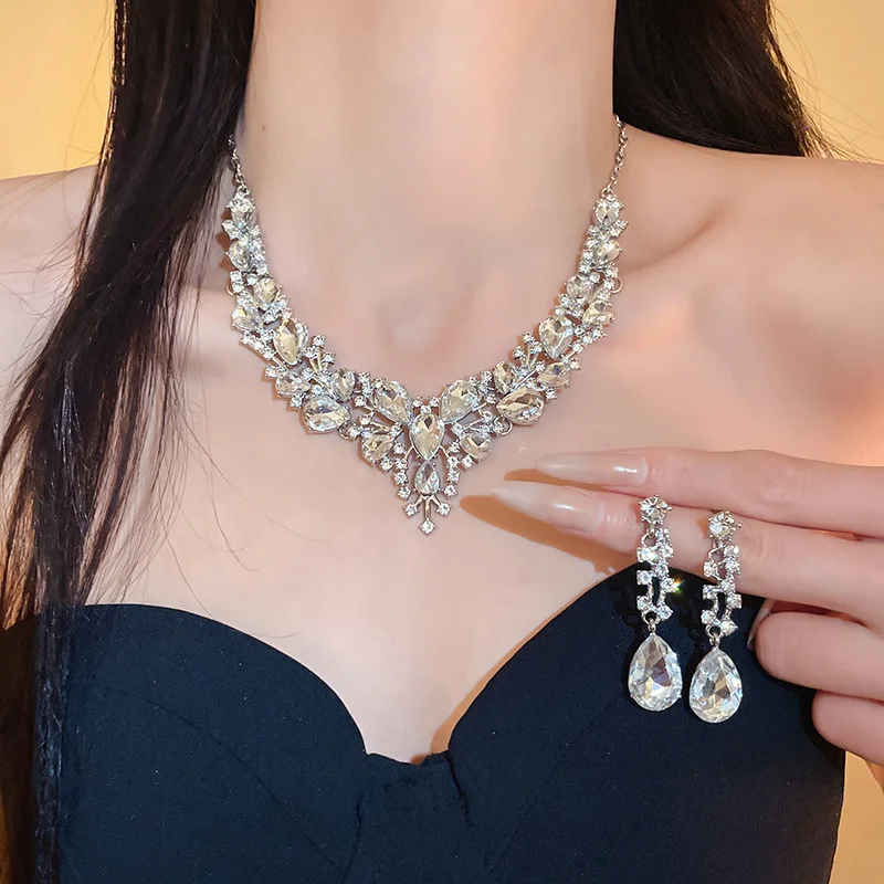 Luxury Rhinestones Hairband Necklaces Earrings Party Jewelry Set Fashion V-shaped Necklace Earrings Party Banquet Anniversary H