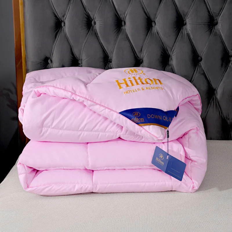 Hilton Hotel down Alternative Comforter Jewelry Gift Wrapped Bedding Quilt Coverlet for Autumn Winter Hotel Supplies view 4