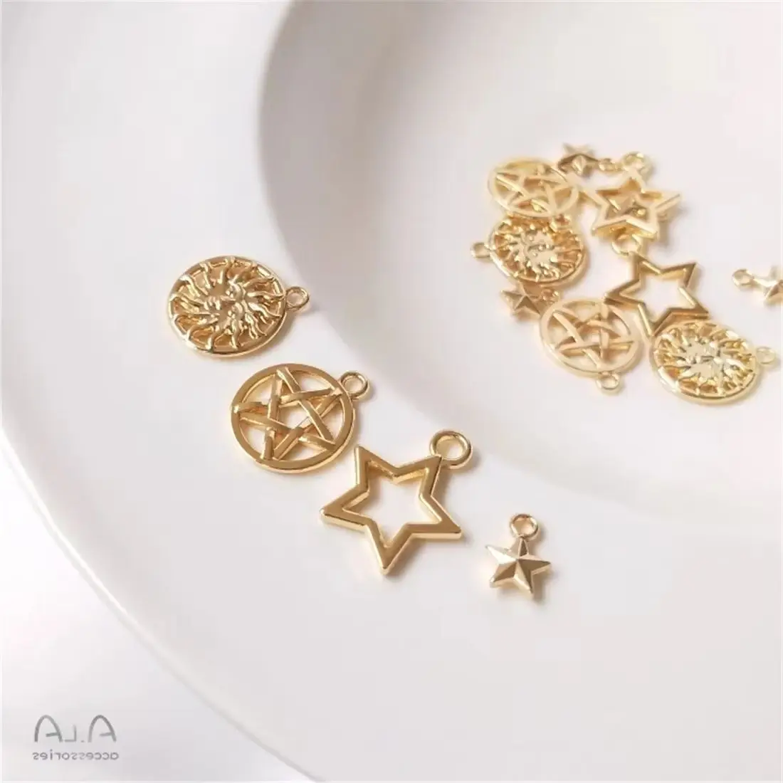 

14K Gold Wrapped Five Pointed Star Six Pointed Star Pendant DIY Bracelet Necklace Headpiece Pendant Accessories C365