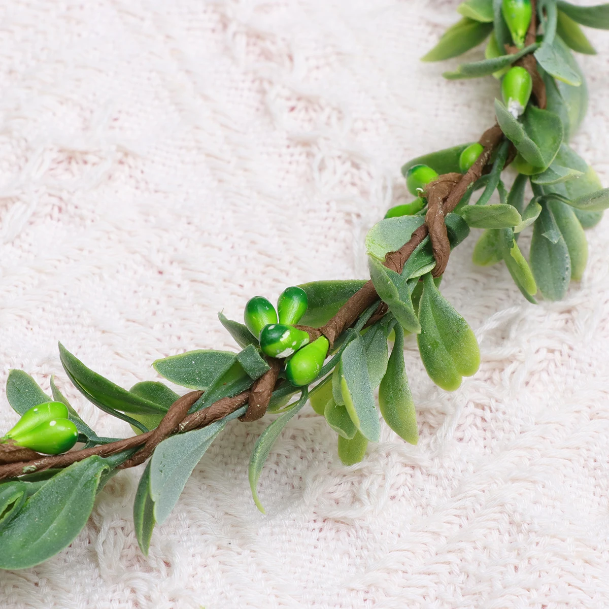 

Green Leaf Wreath Headband Hair Hoop for Woman Wedding Party Bridal Accessories Garland Leaf Hair Wreath Stylish Comfortable