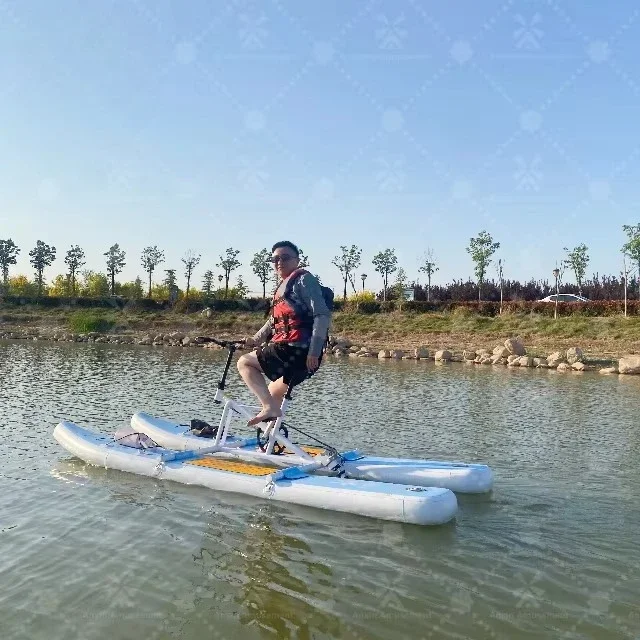 Summer Hot Sale Lightweight Inflatable Water Bike Folding Bicycles  with Pedal Sea Water Cycling Water Bike for Sale
