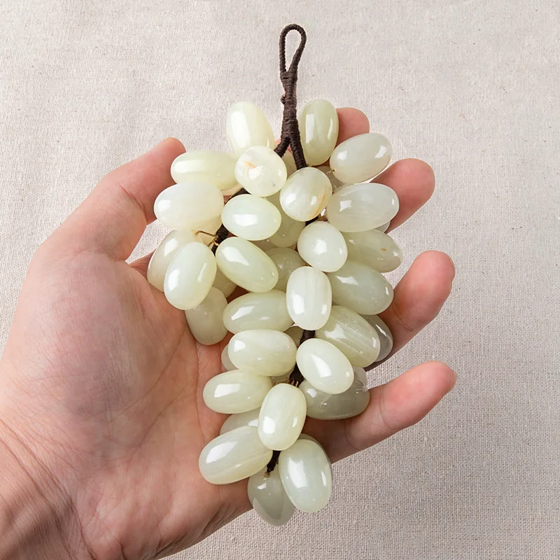 Creative Jade Stone Bunch of Grape Ornament Living Room Decoration Crystals Cluster Fruit Statue Desktop Handicraft Pendant