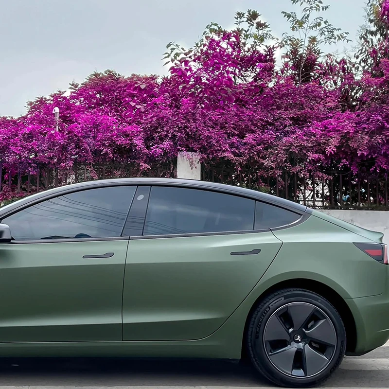 Pellicola opaca per protezione carrozzeria auto Pellicola avvolgente Ppf Vernice TPU Pellicola Tpu termofusibile verde militare satinato