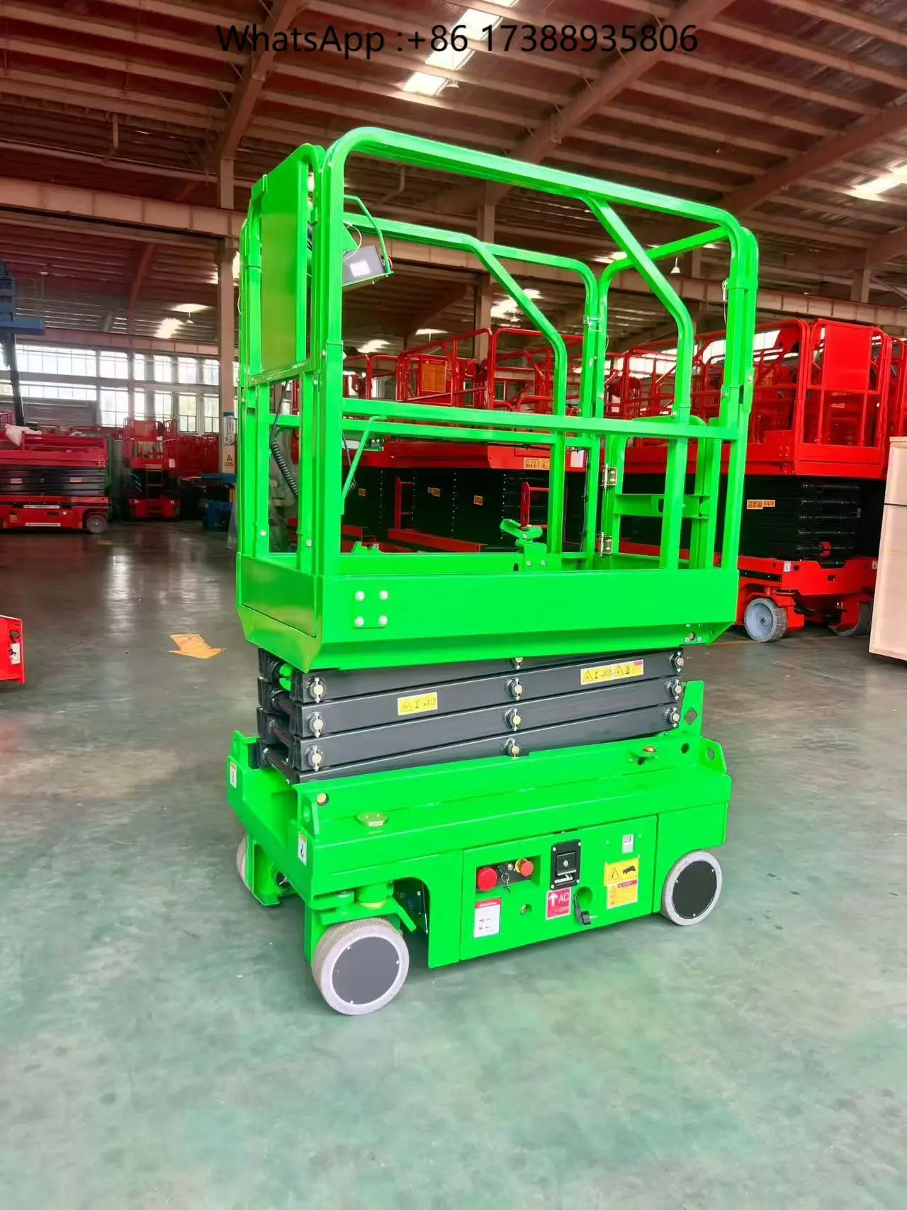 Hydraulic Powder Lift Electric Mobile Scissor Lift Scaffolding Platform 8m Platform Height 450kg Capacity Steel Construction