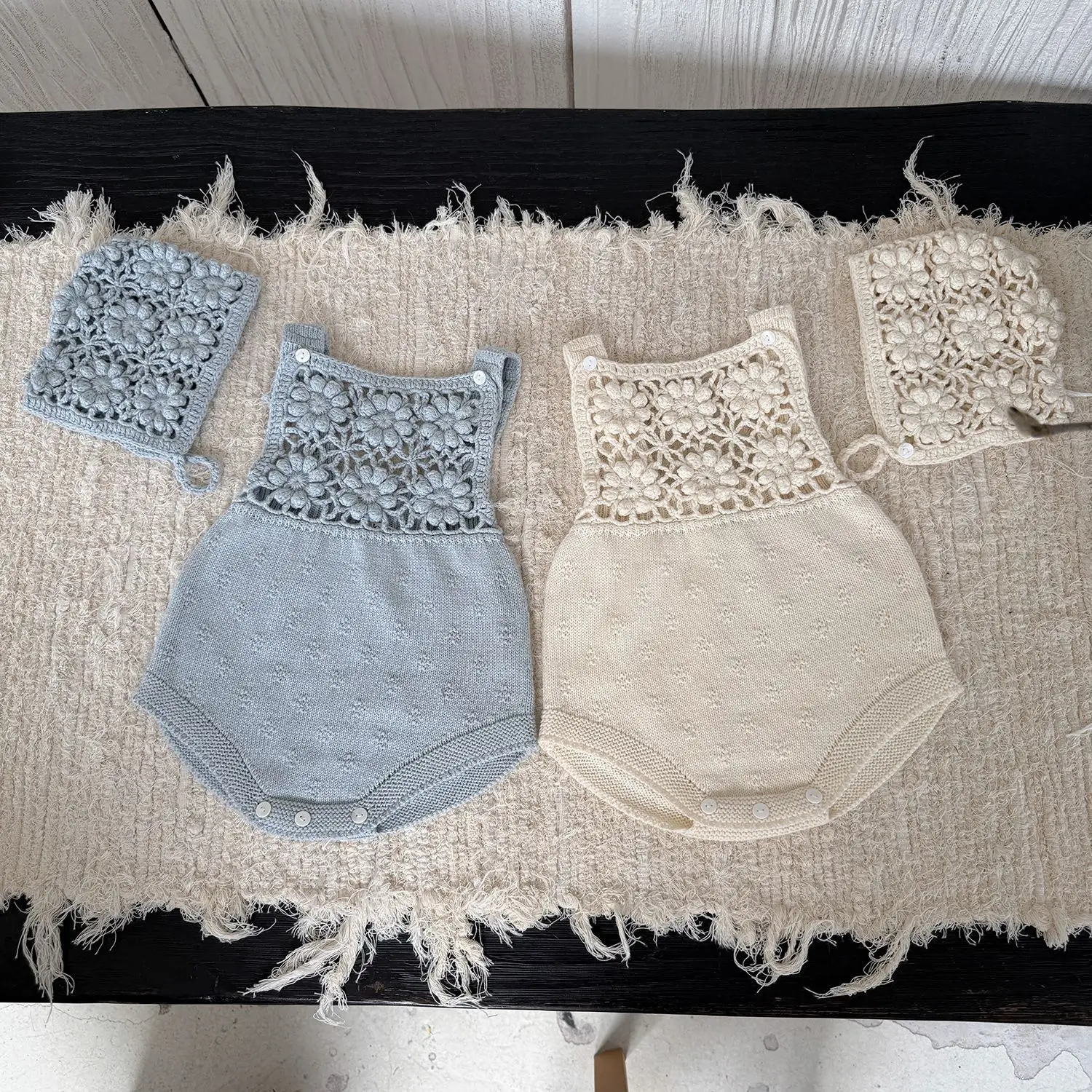 

Baby Knitted Bodysuit 2025 Autumn Winter Baby Girl Crocheted Flower Knitted Jumpsuit Baby Strap Suspenders Pants