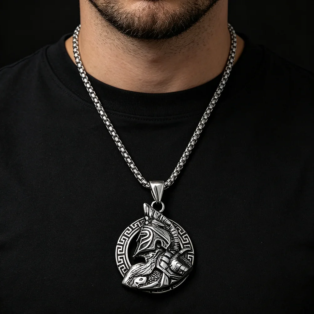 Retro cast Viking warrior stainless steel necklace, waterproof and non-fading blackening process, bulk sales pendant