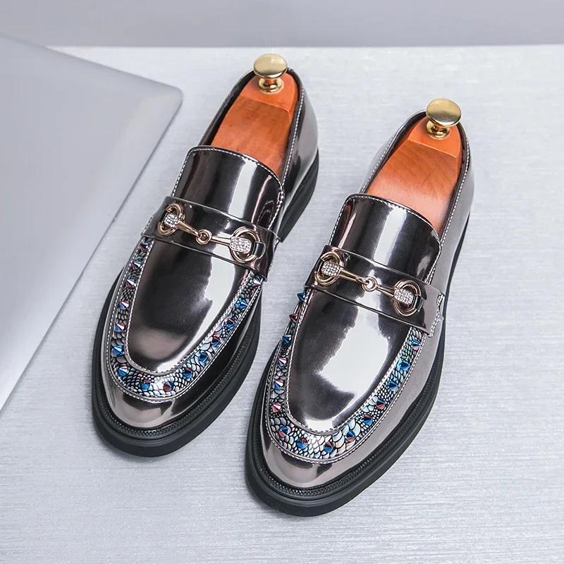 Fashionable Loafers Men PU Spliced Horsehead Buckle Decoration Comfortable Men Business Dress Casual Shoes Large 38-46