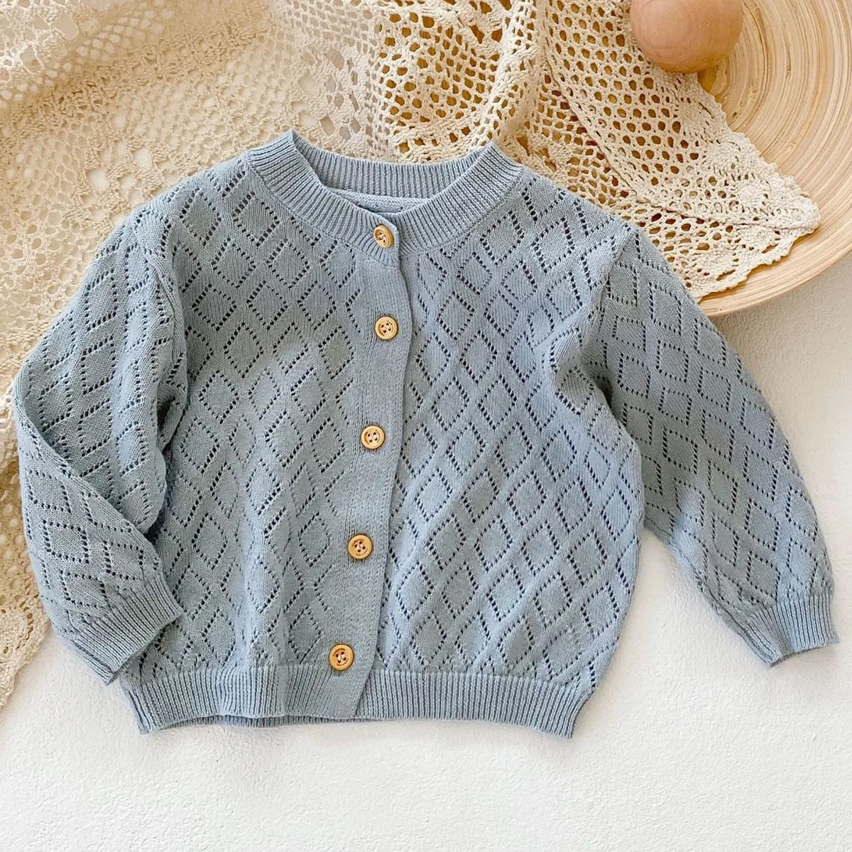 Spring and Summer New Fashion Versatile Sweater for Boys and Girls, Sweetheart Diamond Hollow Long sleeved Small Coat, Sunscreen