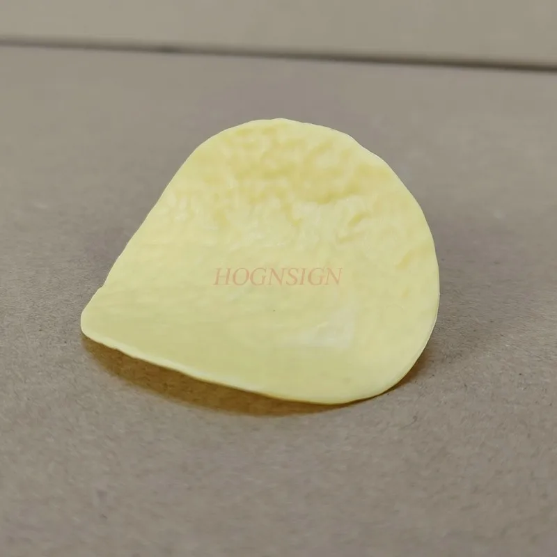 Simulated snack potato chip and chip edge clip, cute hair clip, funny headdress