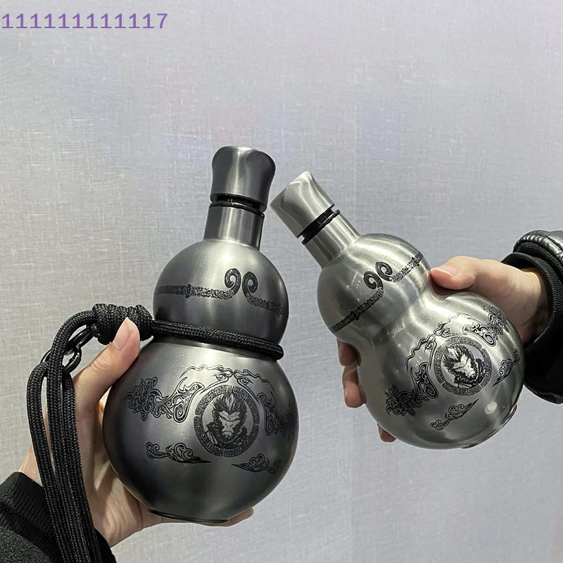 Botella de agua aislada estilo calabaza con temática de Wukong de 500 ml para deportes al aire libre, juegos y cosplay