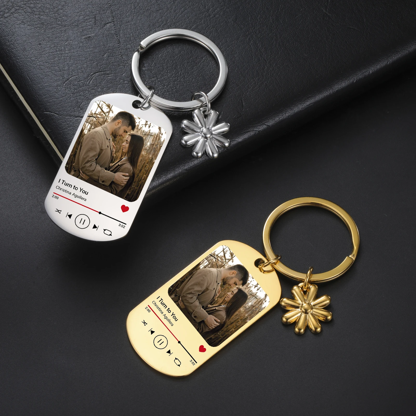 Customized Photo Text Keychain Square Flower Pendant Women Men Stainless Steel Jewelry Personalized Party Couple Christmas Gifts view 2