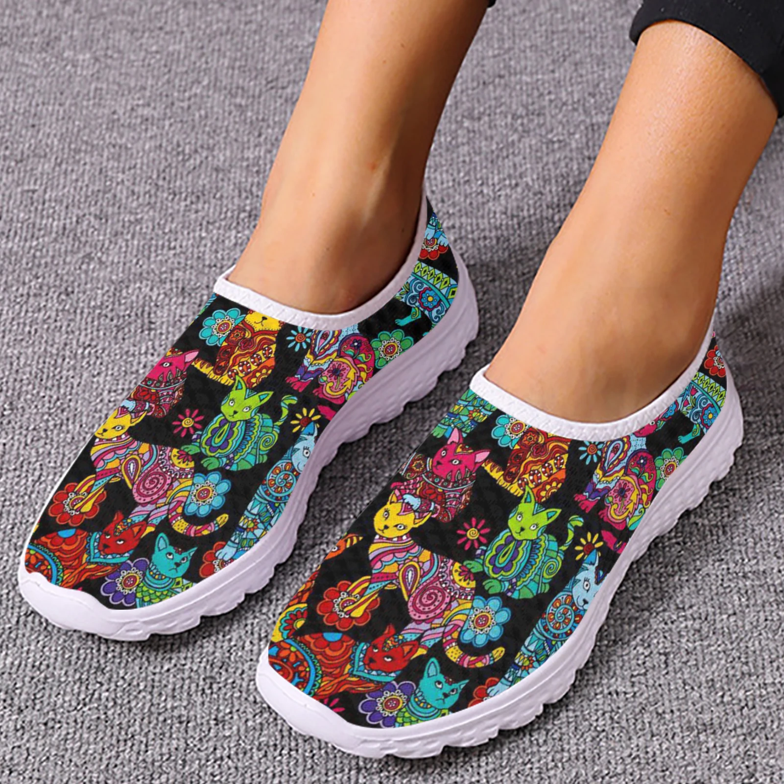 INSTANTARTS Colorful Cartoon Cats Printed Spring Summer Mesh Sneakers Women Casual Flats Super Light Walking Female Flat Shoes