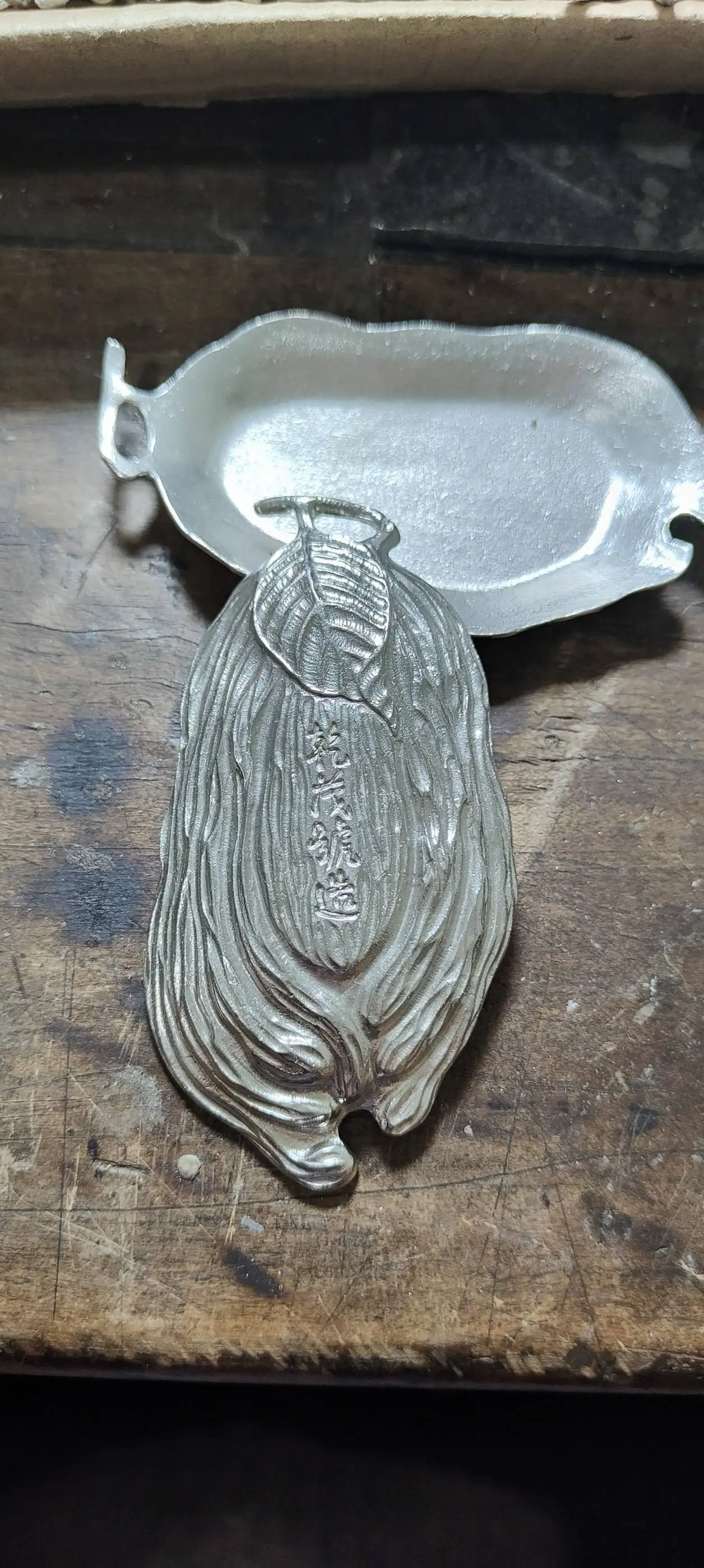 asuntos-del-te-de-dongmen-【-numero-de-prosperidad-seca-】--posavasos-de-estano-antiguo-estilo-rustico-largo-94cm-ancho-48cm