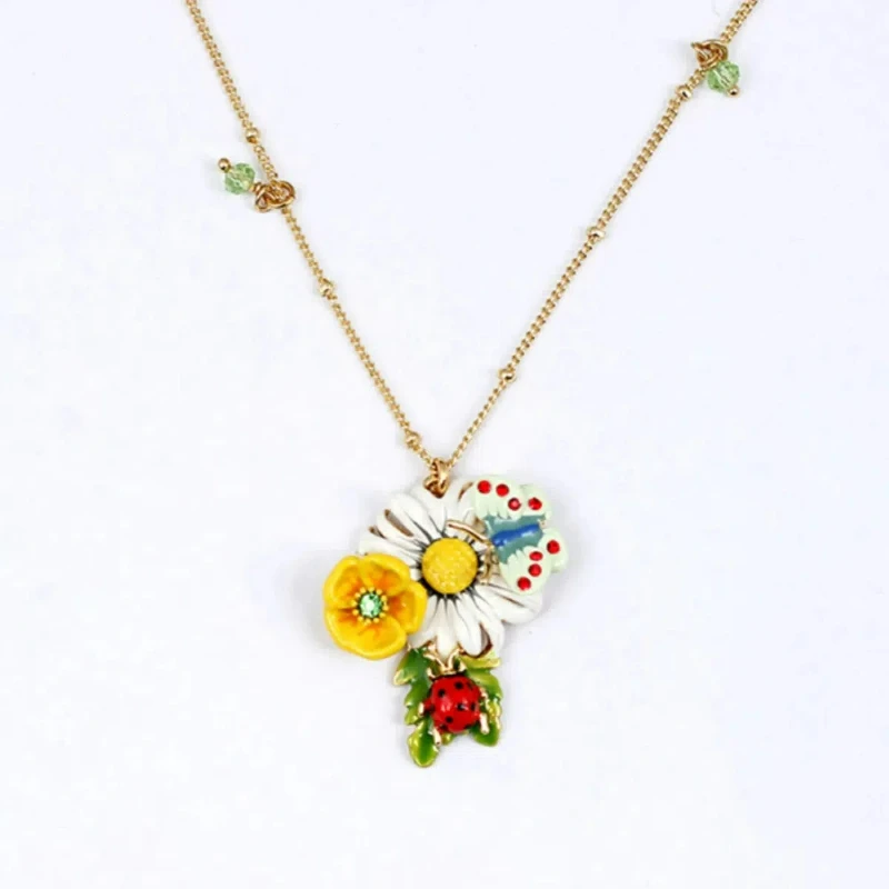 

Butterfly Flower Seven Star Ladybug Niche, Light Luxury, High-end Feeling, Collarbone Chain, Trendy Enamel Color, Elegant Daisy