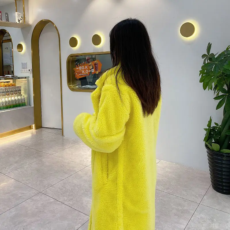 Women's Models Fall Winter Coat Coat Coat Lambswool Thickened Warm Outwear Design Sense Luxury Brand Simple Fashion Comfortable