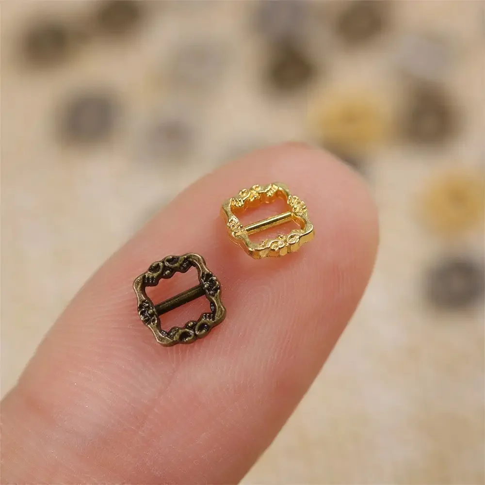20Pcs Newest 6*6mm Mini Ultra-small Tri-glide Pattern Belt Buckle Doll Bags Buckles DIY Doll Buttons Shoes Clothes Accessories