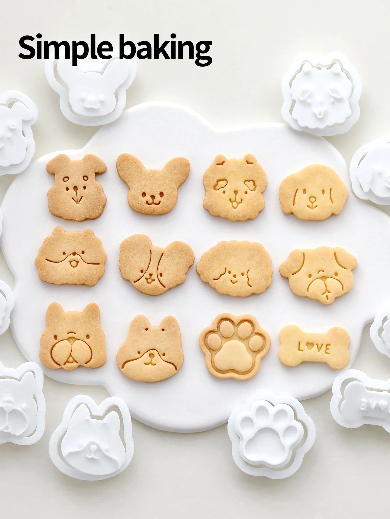 漫画の犬の形をしたクッキー型、子供のお祭り用補助食クッキース - Food Stamps Snacks のレビューと価格