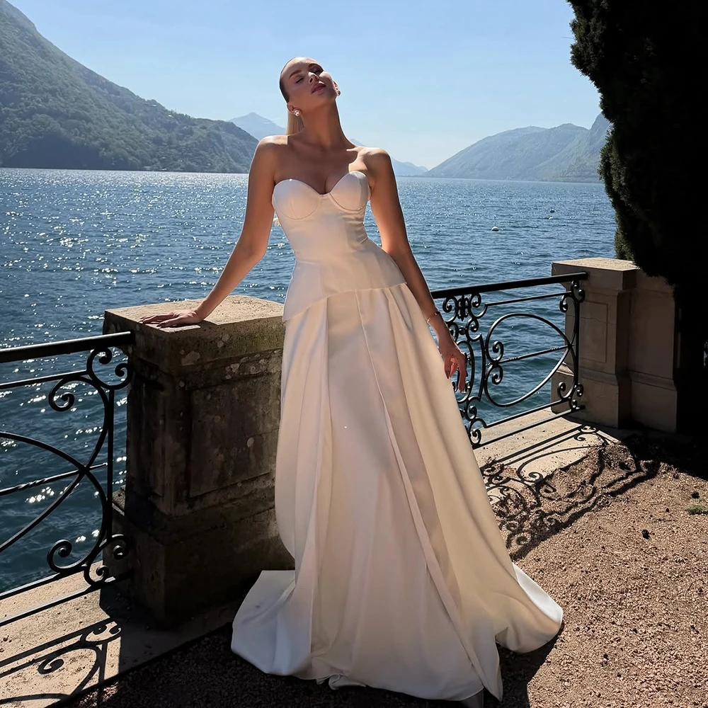 Customized Beach Wedding Dress Women‘s Sweetheart A Line Bridal Gown Scarf Neck Basque Wedding Gown Bride Dresses