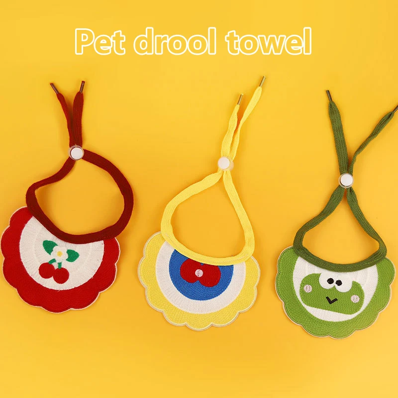 Babero de Saliva ajustable para mascotas, accesorios de dibujos animados tejidos a mano, patrón bordado dulce, suministros creativos para mascotas