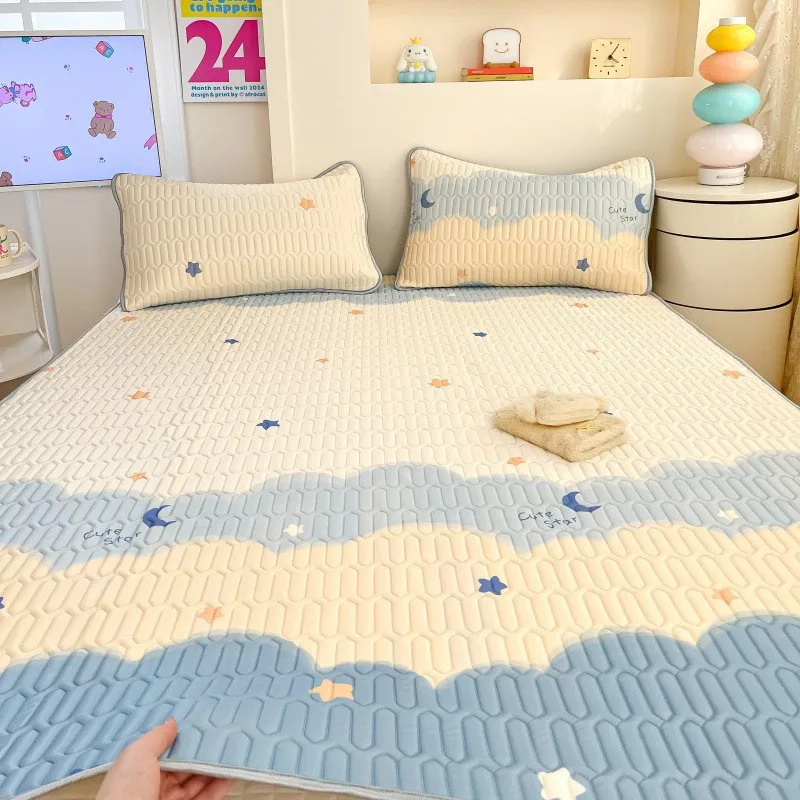 

Customizable 2025 new small fresh and cool silk summer mat air conditioner seat three-piece set