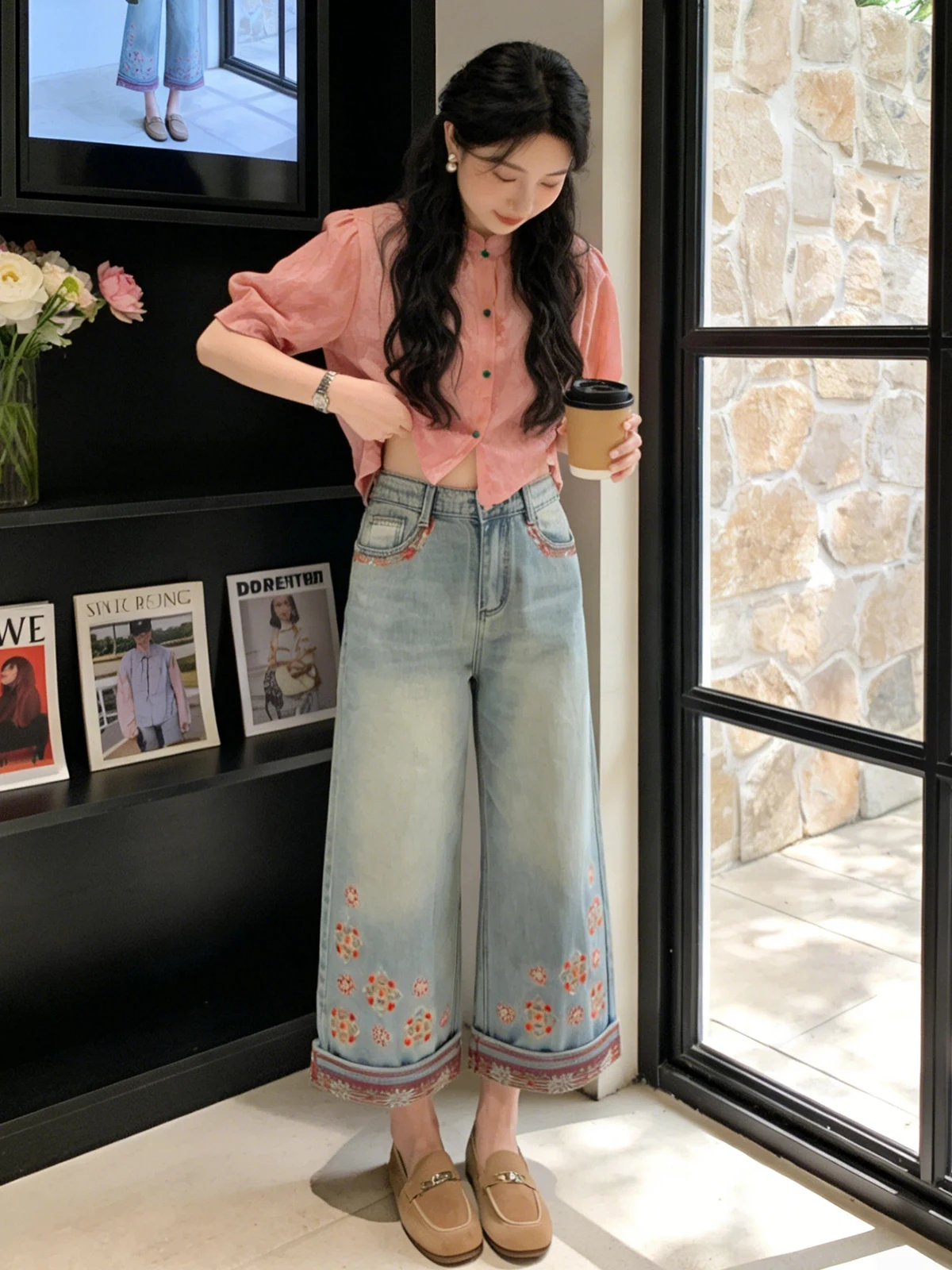 Retro Light Blue Embroidered Wide Leg Denim Jeans High Waist Straight Cut Summer Ladies Fashion High Waist Nine Point Jeans