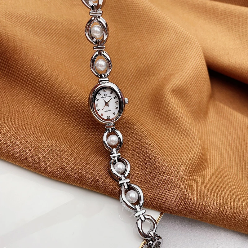 Vintage watch women's small temperament pearl bracelet women's watch birthday gift