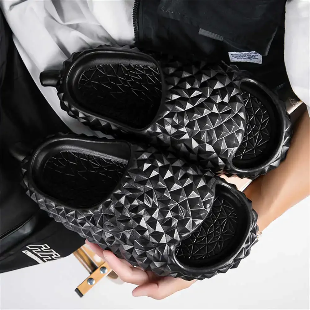 

Сандалии для мальчиков, роскошные кроссовки для дома, Vip, спортивная обувь, брендовые тапочки для игр, маленькая цена, размер 44