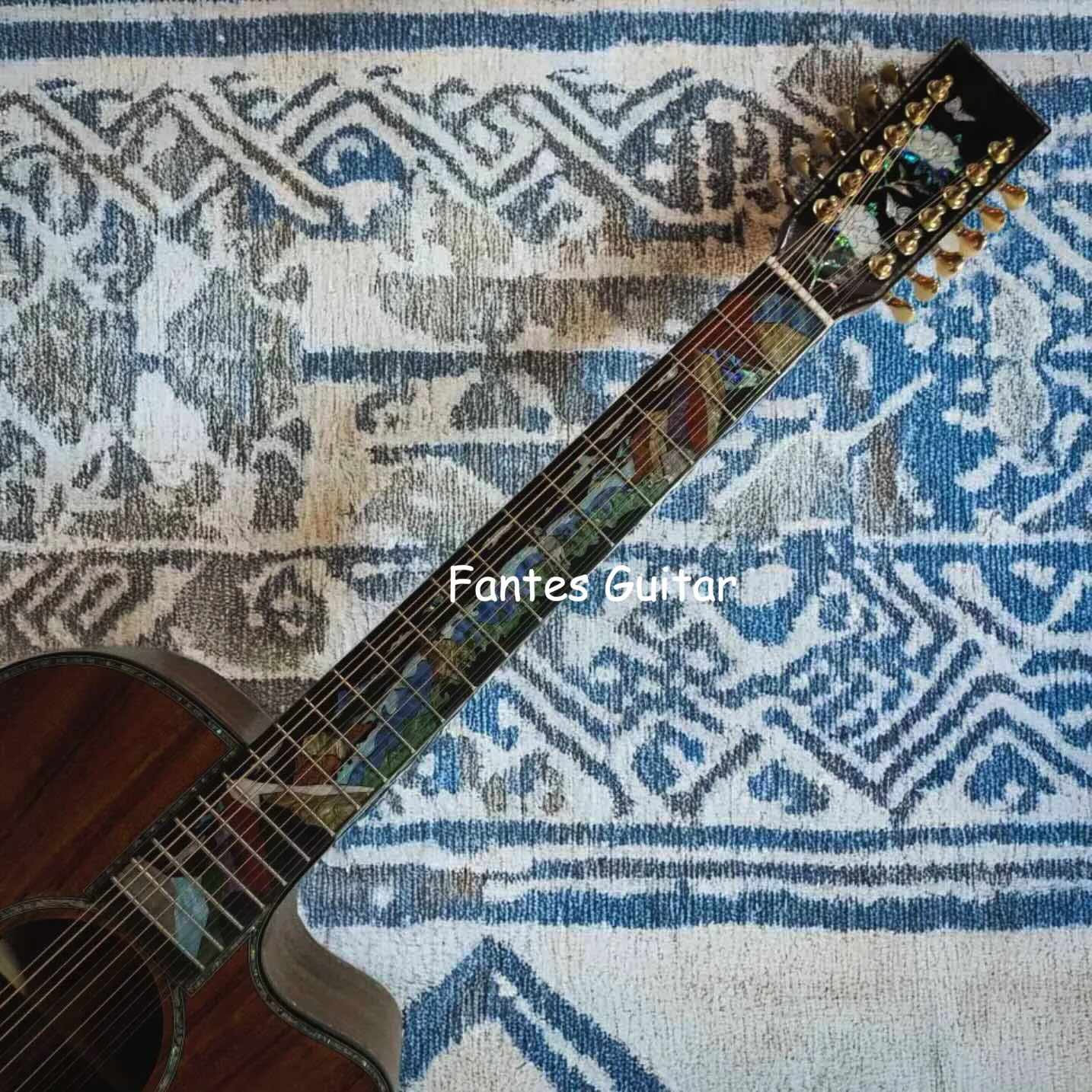 جيتار أكوستيك كهربائي فاخر مصن - مراجعة Acoustic Guitar Dreadnought وسعره