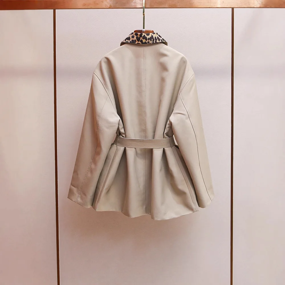 Luksusowy damski płaszcz w stylu retro z haftem w panterkę, luźny krój, z klapami, z paskiem w talii, długi rękaw, nowość na jesień.