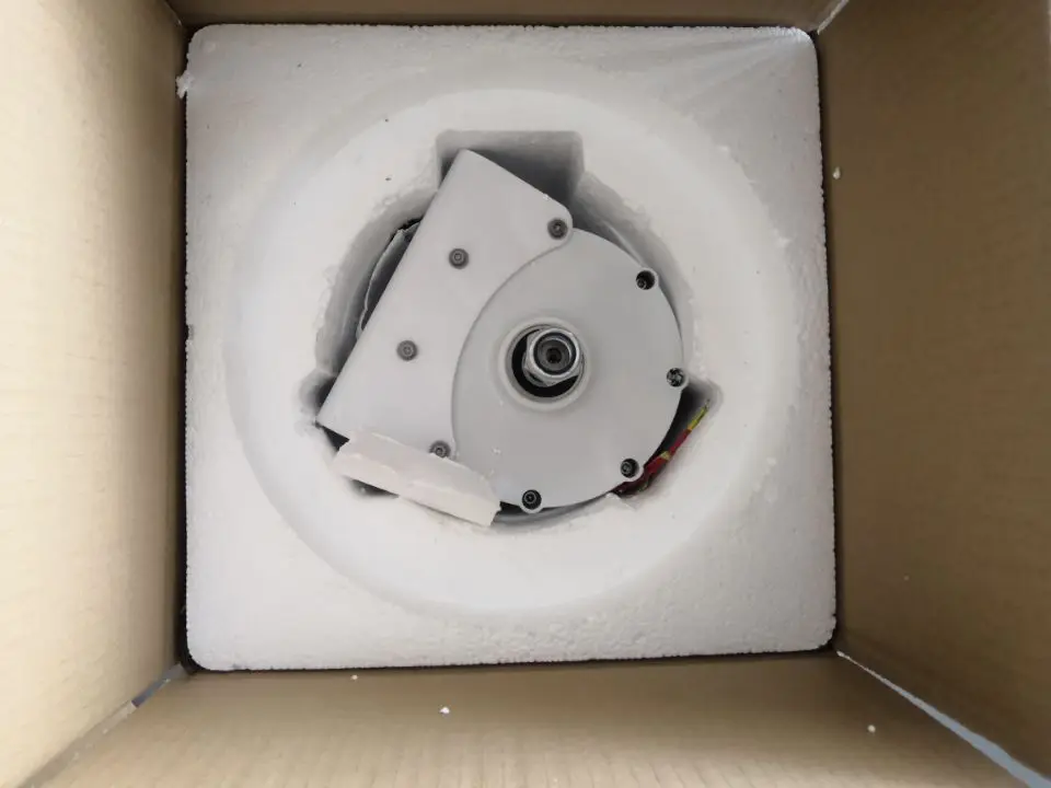 مولد تيار متردد 400 وات 12/24/48 فولت لتوربينات الرياح بأسعار تنافسية