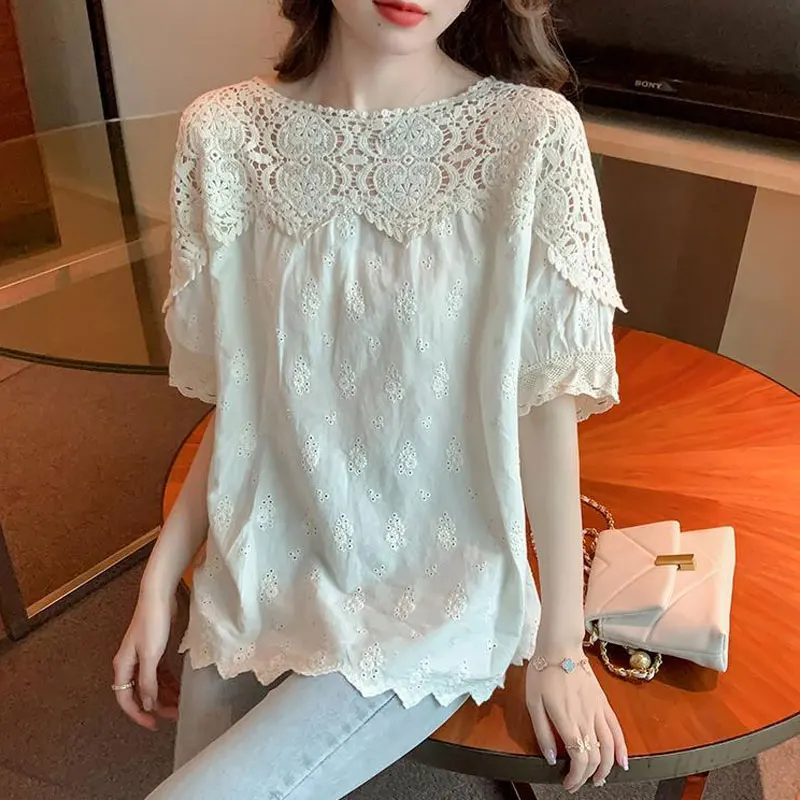 Summer Vintage Lace Hollow Out Patchwork Shirt Women\'s Clothing Solid Color All-match Stylish O-Neck Loose Short Sleeve Blouse