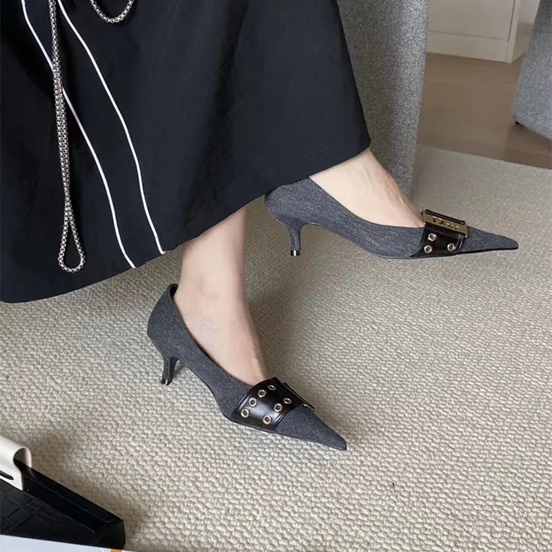 2024 Spring/summer New Metal Belt Buckle Low Heel Shoes Women's Pointed Commuter Thin Heel High Heels