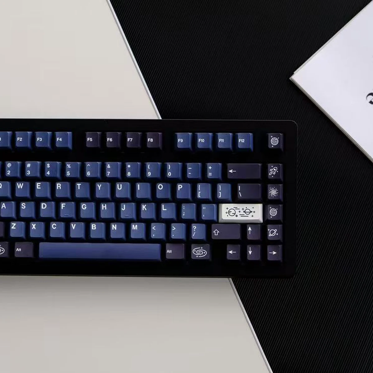 

Колпачки для клавиш Milky Way Cherry Profile PBT, 130 клавиш, пятисторонние колпачки для клавиш с красителем для переключателей Gateron MX, механическая игровая клавиатура