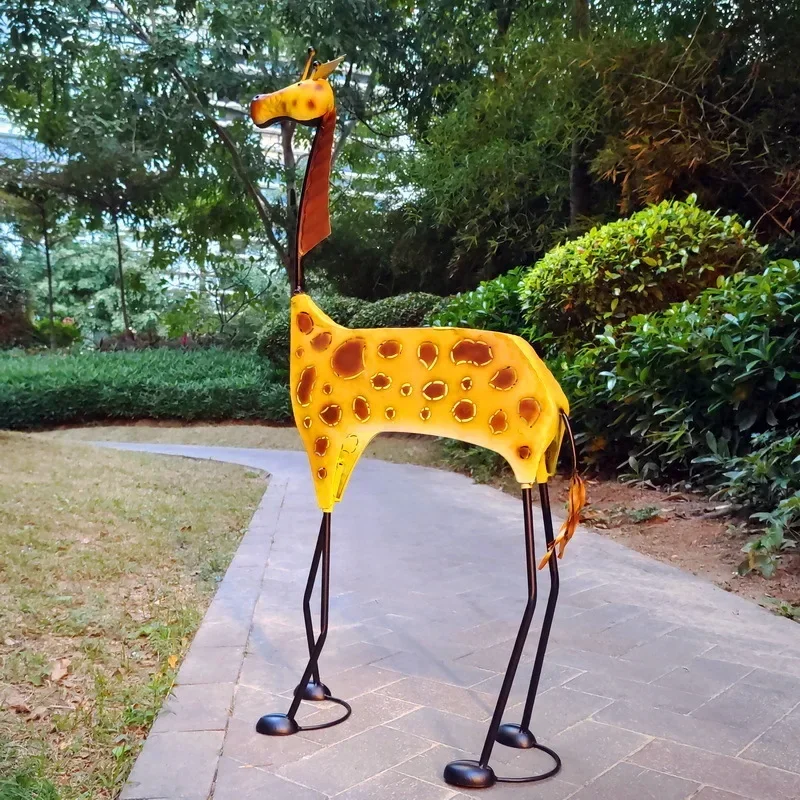 Zoo Simulation Giraffe Ornaments,Floor Sculpture,Outdoor Metal Solar Lights,Garden Landscapes,Courtyard Decorations Customized