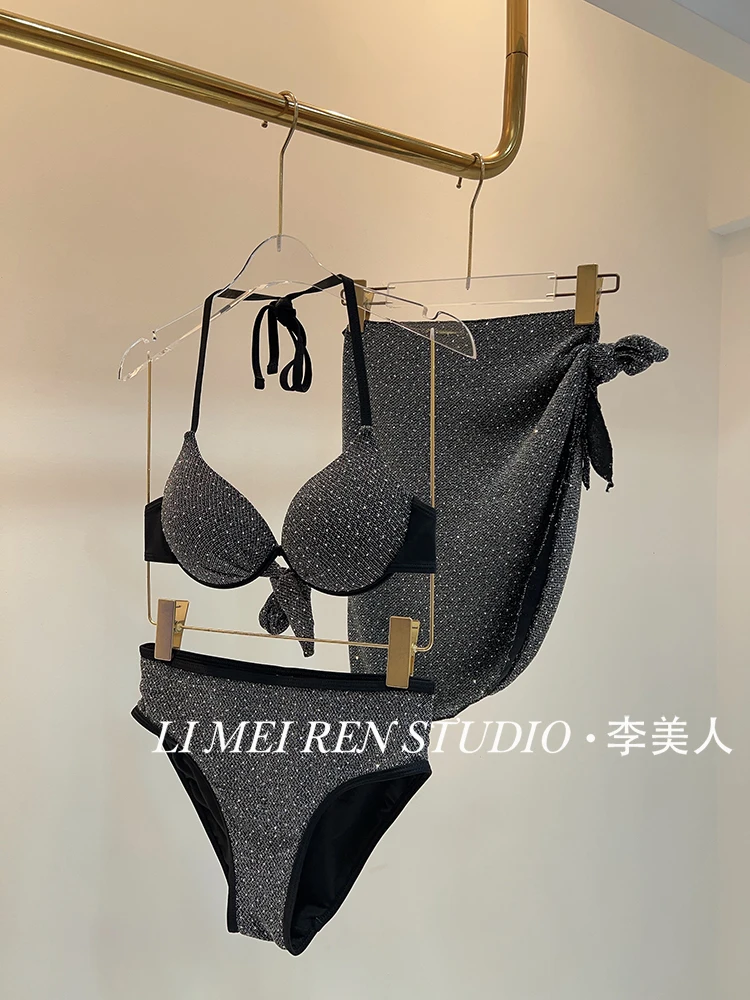 

Новый горячий купальник для девочек, серый сверкающий ромбовидный купальник с блестками, комплект из трех предметов со стальной поддержкой