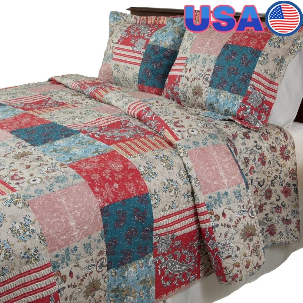 

Patchwork Quilt Set Full Queen 3 Piece Bedding with 2 Pillow Shams Floral Paisley Design Lightweight Easy Care