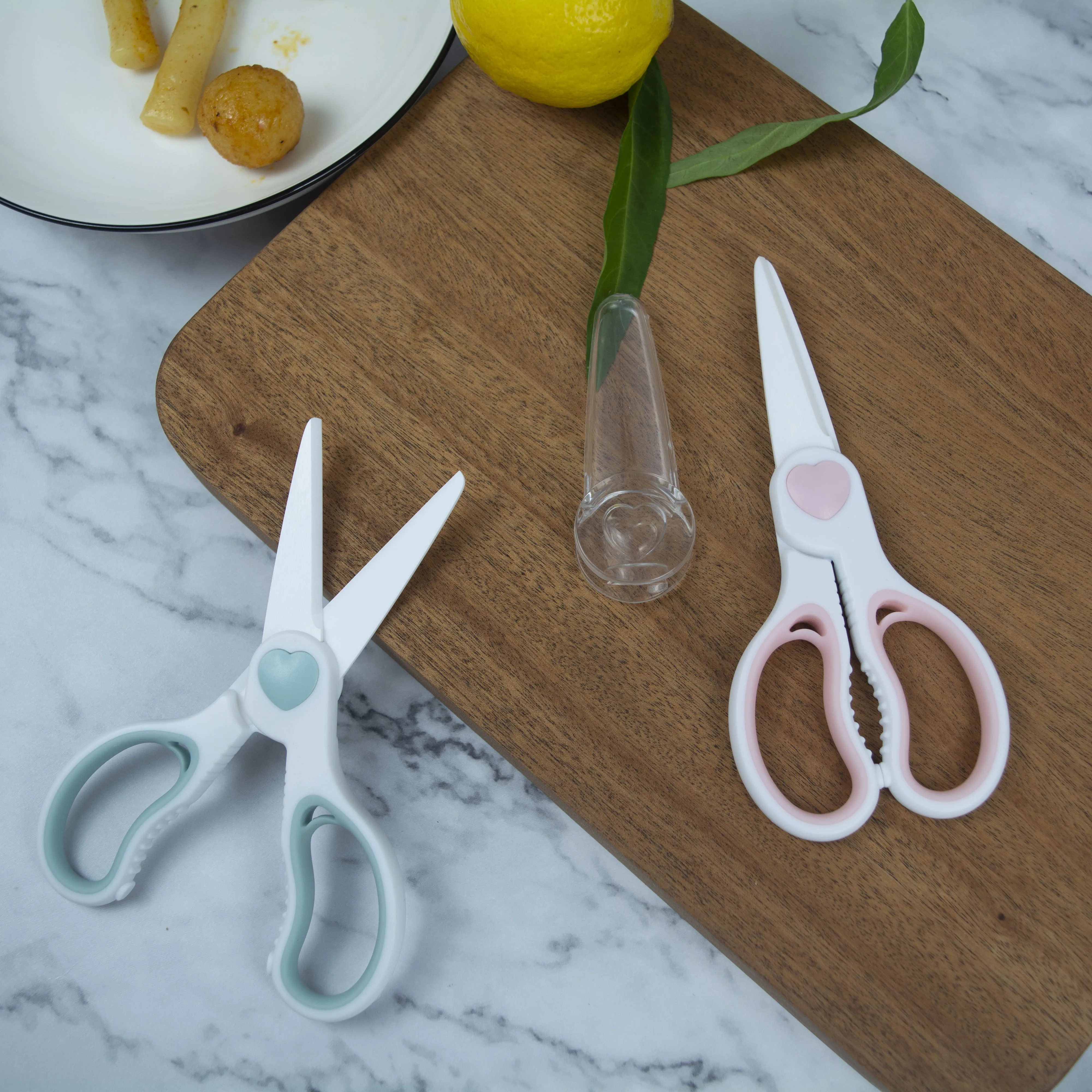 Pink Multifunctional Kitchen Tools Kitchen Scissors New Design Rustproof Fruit And Vegetable Feeding Crushers