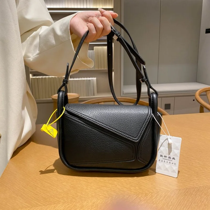 

Stylish Leather Crossbody Handbag Classic For Women Casual With Large Capacity Minimalist Shopper Tote And Unique Design