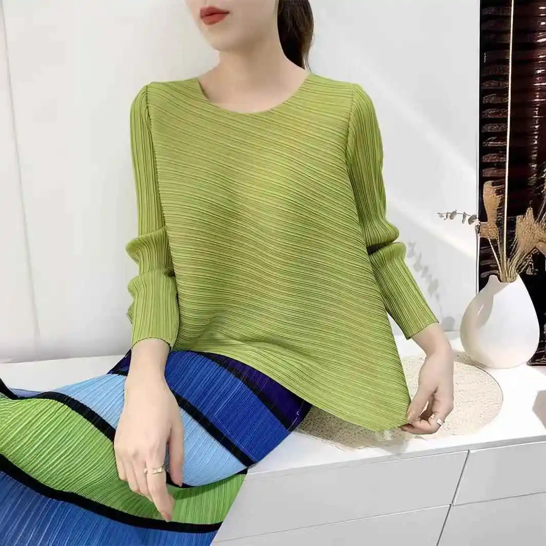 

Casual Irregular Sle T-irt for Women with Sves Middle-aged And ly Clothing Accories Belts Hats Scarves