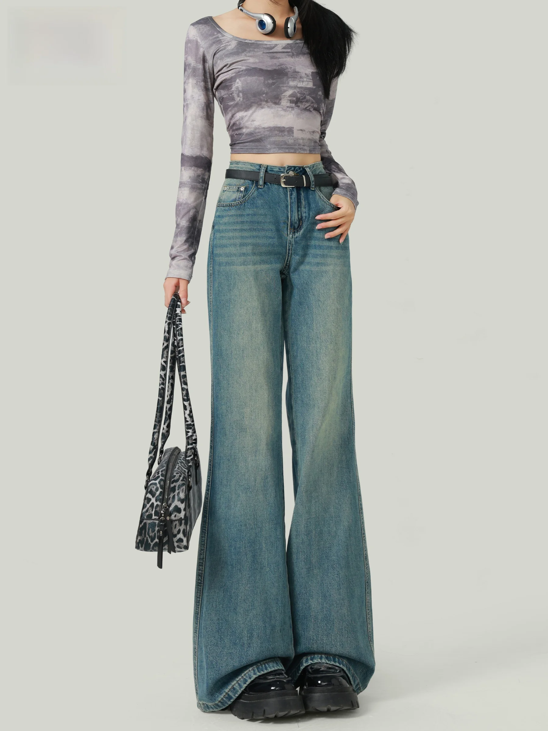 

American Style Retro High Waist Loose Fit Slimming Bell Bottom Jeans Women's Fashion Autumn 2026 New Casual Wear Durable