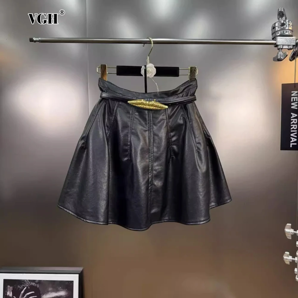 

VGH French Office Style Spliced Sashes Puffy Skirt for Women High Waist Elegant Temperament PU Leather Skirts Female Autumn New