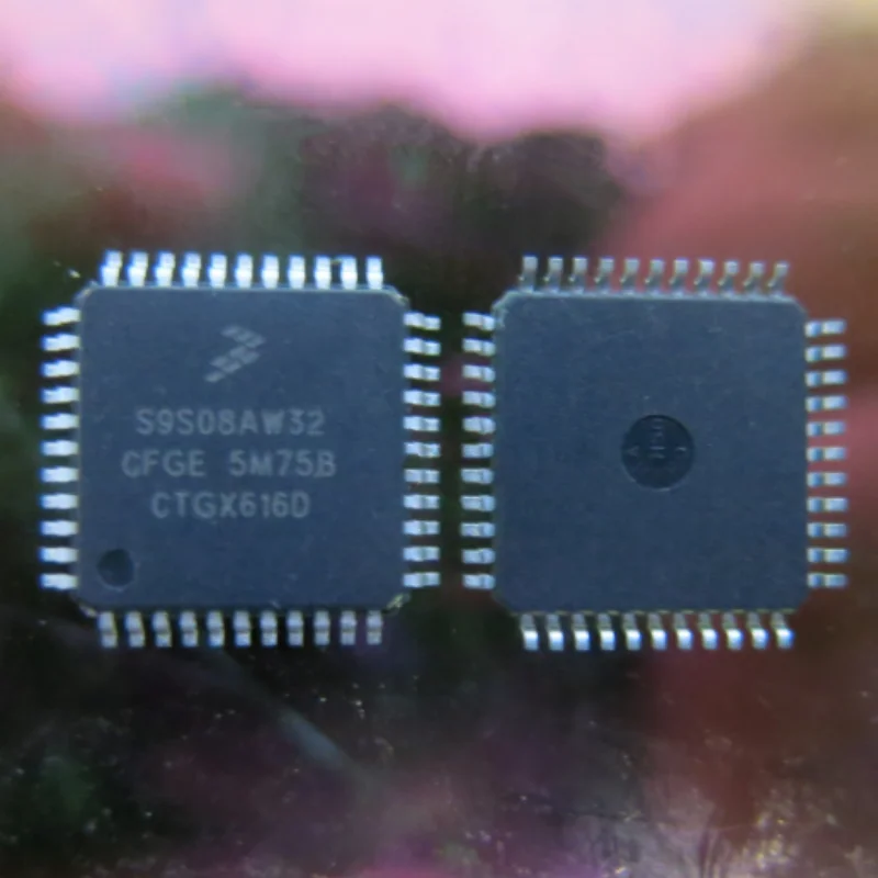 

S9S08AW32CFGE 5M75B NEW Original Genuine Chip Packing 44-QFP