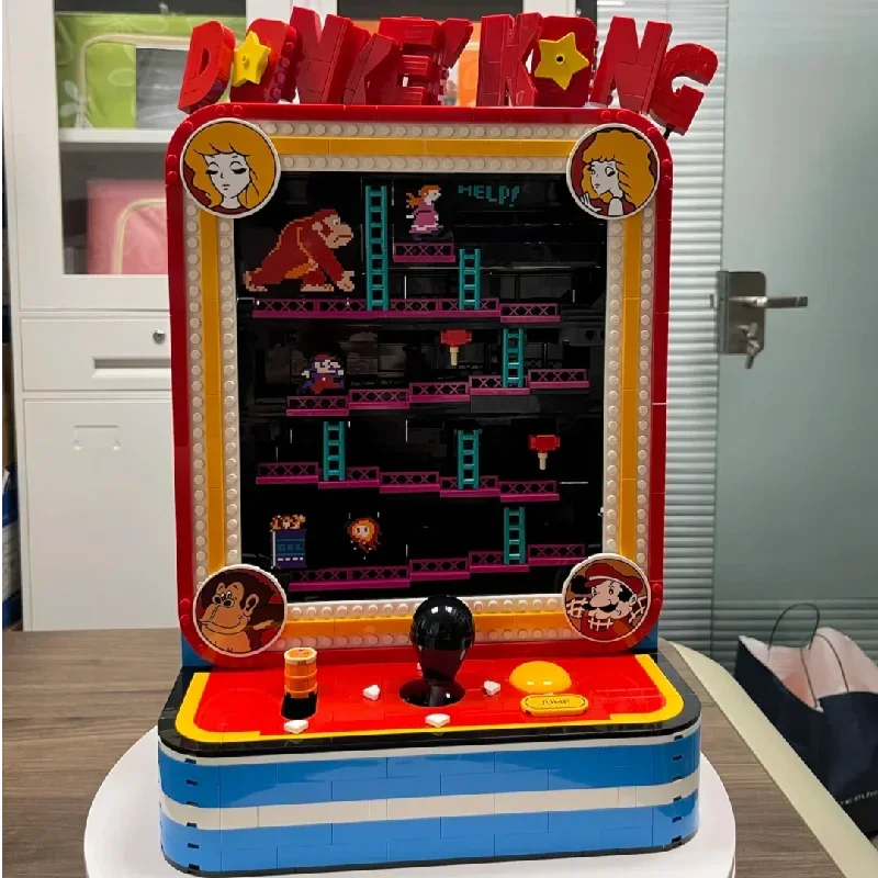 Bricks Building Blocks Compatible Christmas Gifts for Adults Toy Retro Arcade Cabinet 1371pcs Vintage Game Console Display Model